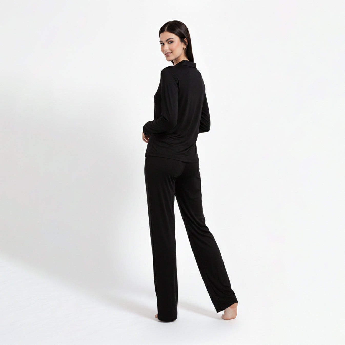 Pyjama femme noir doux – Confort seconde peau | StayCosy